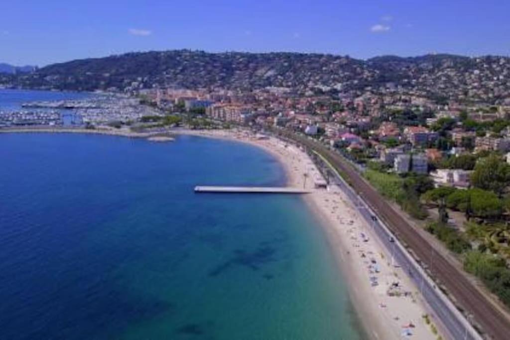 Port Azur Apartment Vallauris Exterior photo